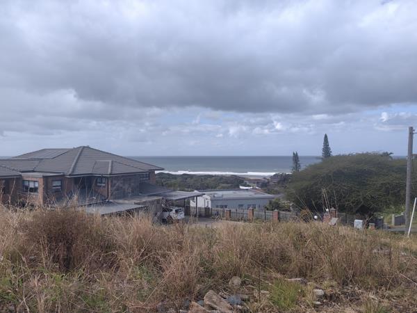 1 073 m² Land