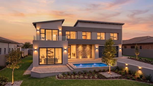 5 Bedroom House