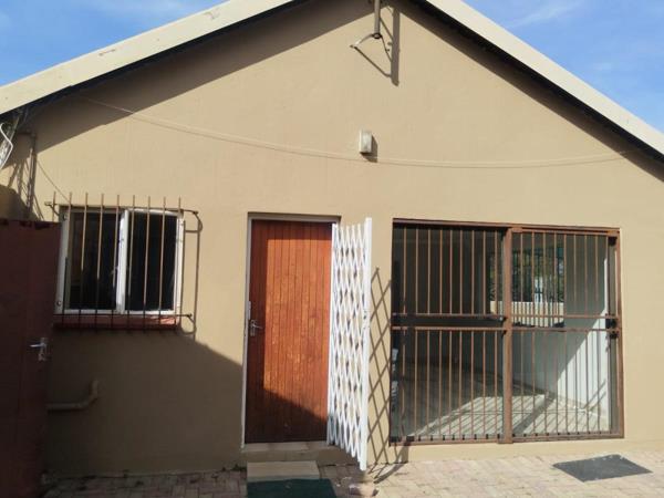 2 Bedroom Garden Cottage