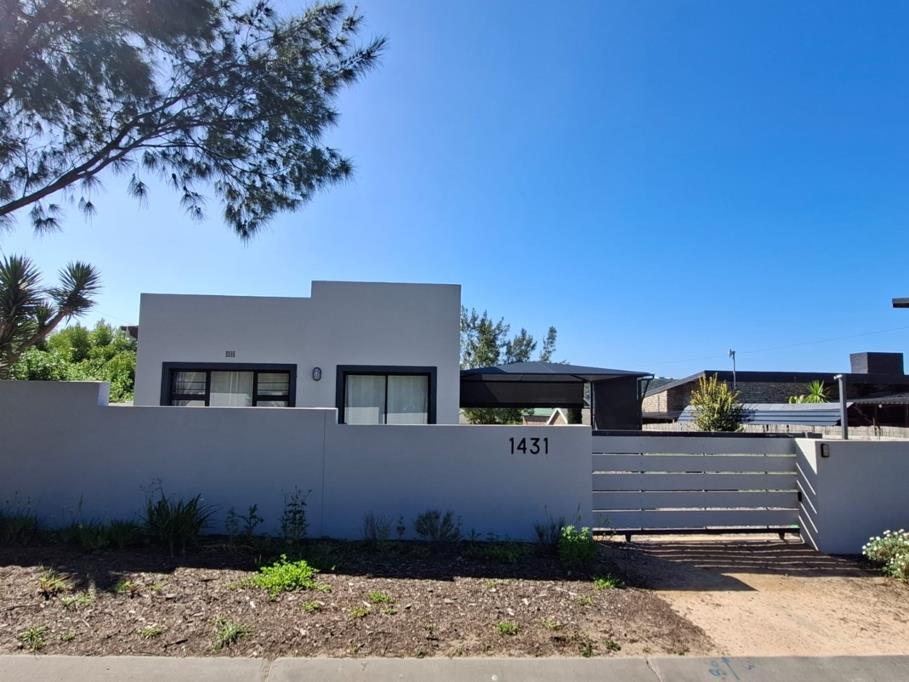 1 Bedroom House