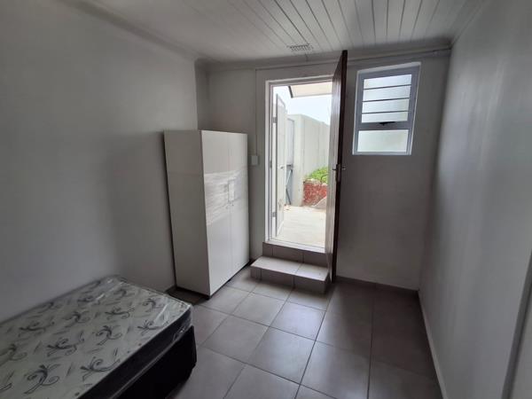 1 Bedroom House