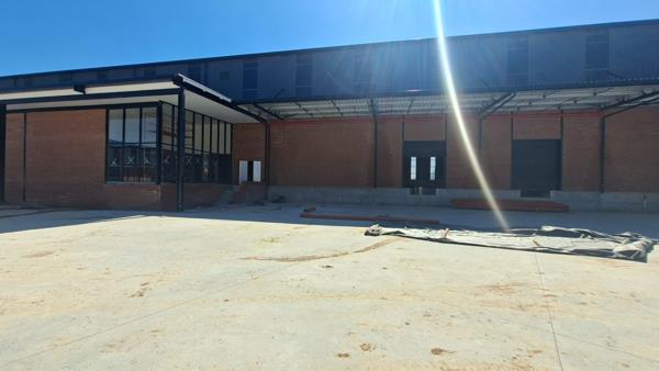 2 700 m² Industrial space