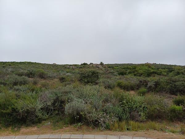 405 m² Land