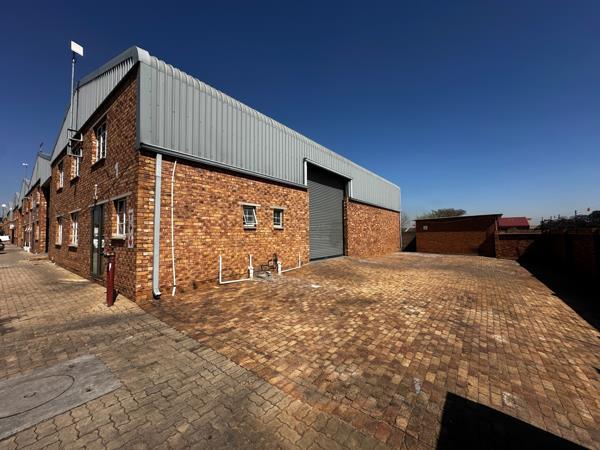 300 m² Industrial space