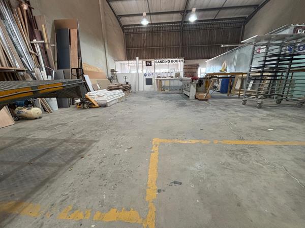 283 m² Industrial space