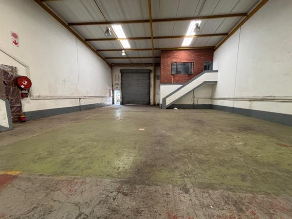 355 m² Industrial space