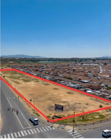2 197 m² Land