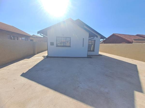 2 Bedroom House