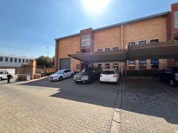 379 m² Industrial space