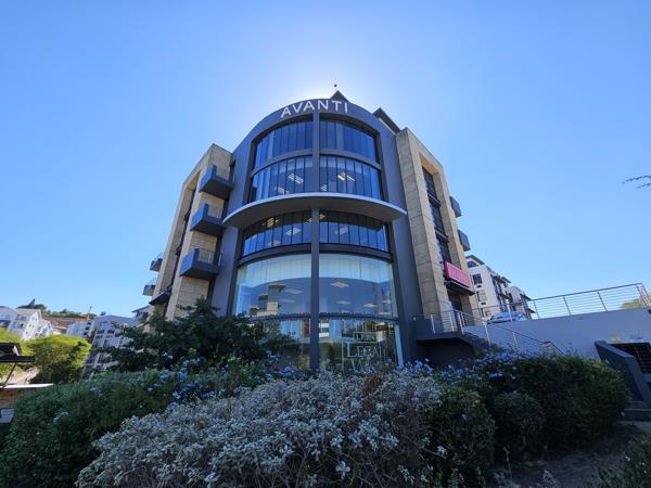 632 m² Commercial space