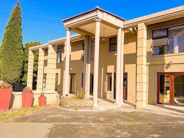 5 Bedroom House