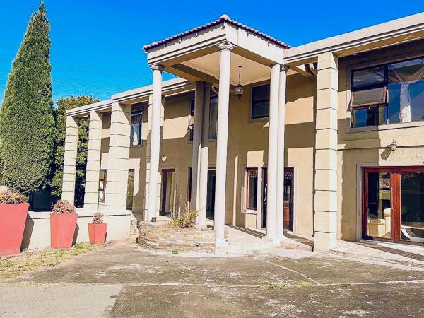 5 Bedroom House