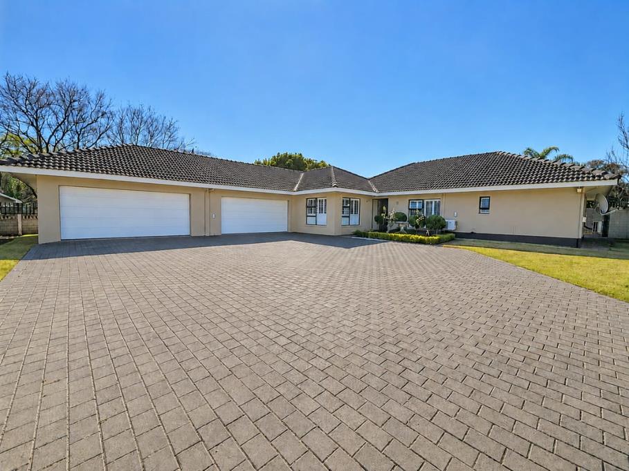 5 Bedroom House
