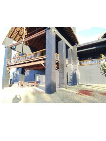 8 Bedroom House