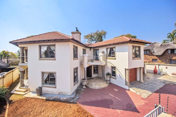 11 Bedroom House
