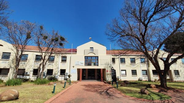 230 m² Office Space