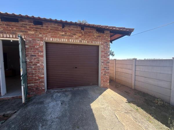 2 Bedroom House