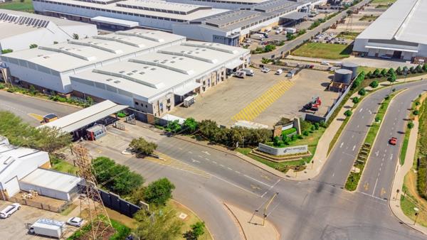 4 990 m² Industrial space