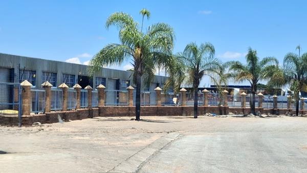 2 932 m² Commercial space