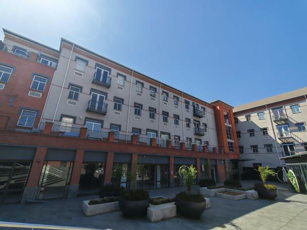 152 m² Commercial space