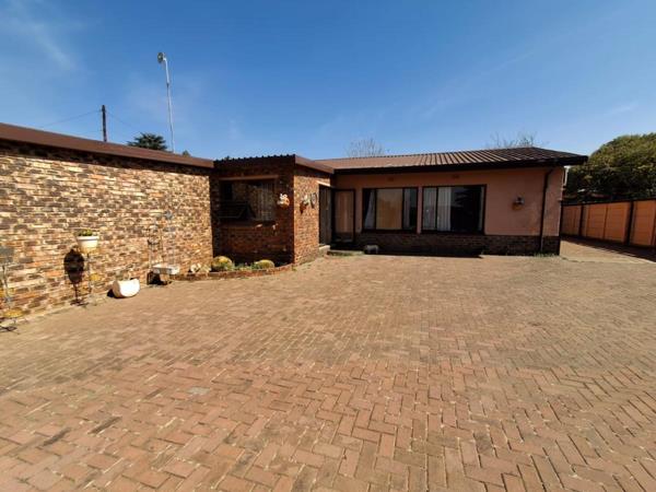 4 Bedroom House