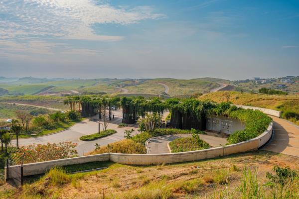 1 456 m² Land