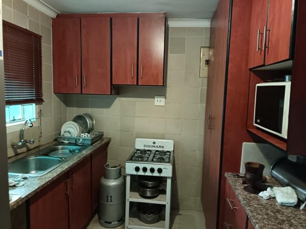 2 Bedroom House