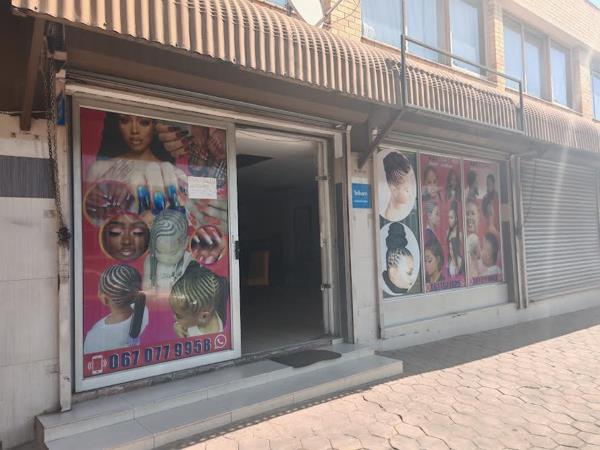 73 m² Retail Space