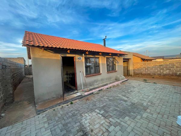 2 Bedroom House