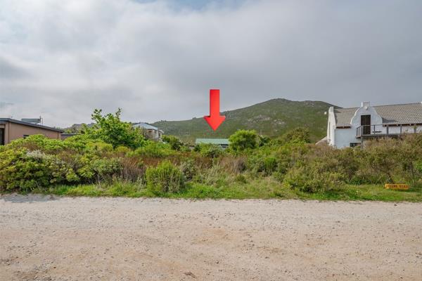 600 m² Land