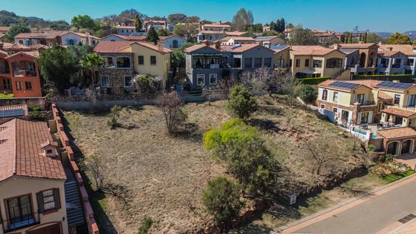 548 m² Land