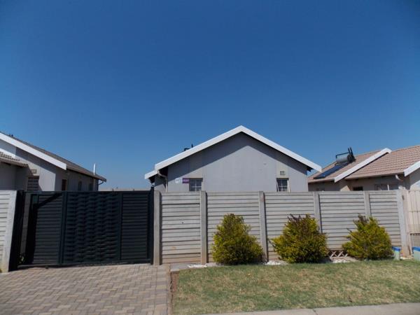 2 Bedroom House