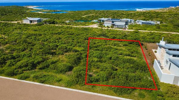 770 m² Land