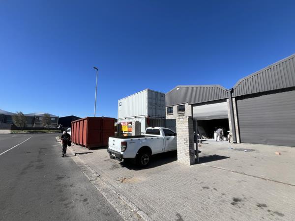 380 m² Industrial space