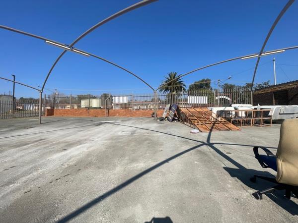 1 000 m² Land