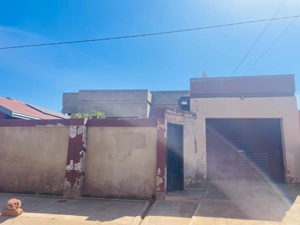 2 Bedroom House