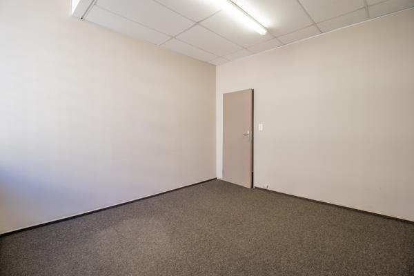 34 m² Commercial space