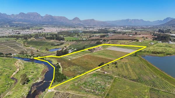 16.7 ha Farm