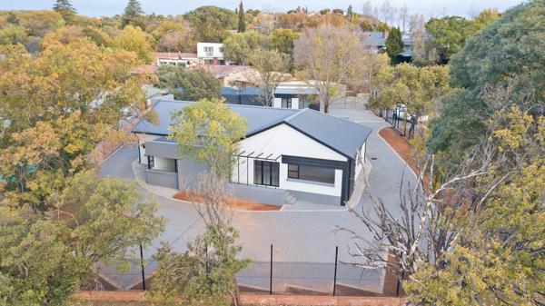 250 m² Office Space