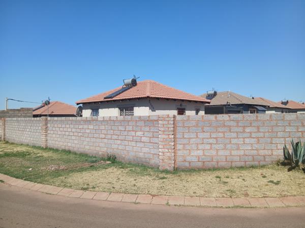 2 Bedroom House