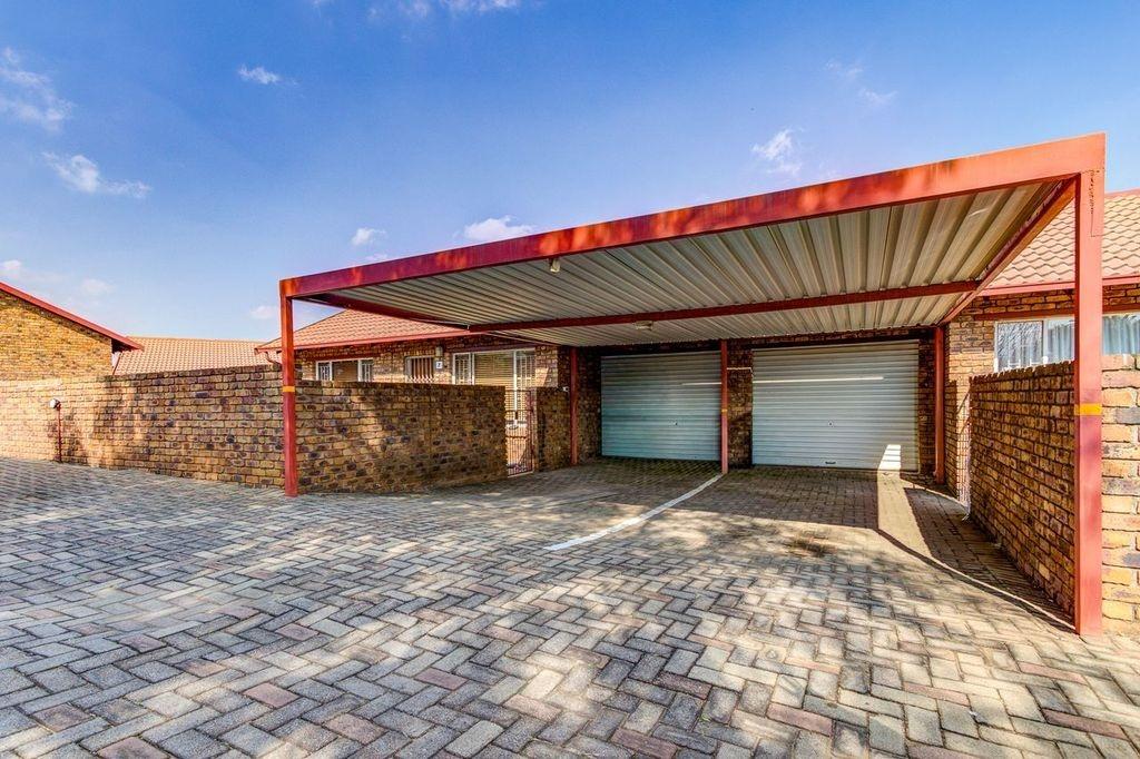 2 Bedroom Townhouse