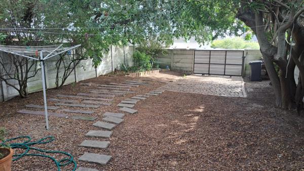 2 Bedroom Garden Cottage