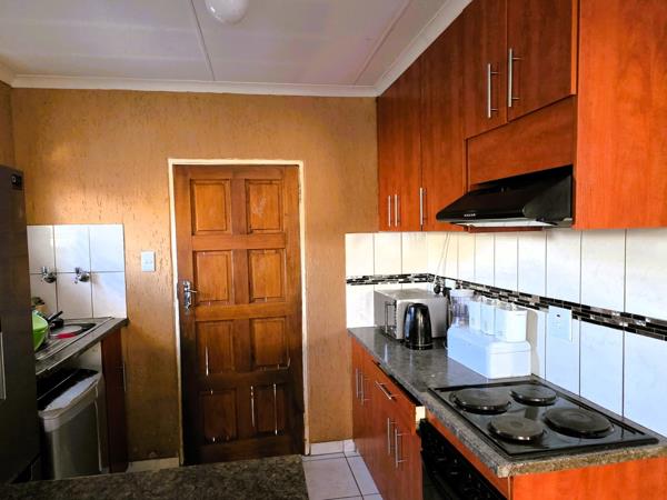 2 Bedroom House