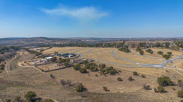 4 794 m² Land