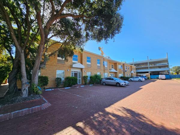 255 m² Commercial space