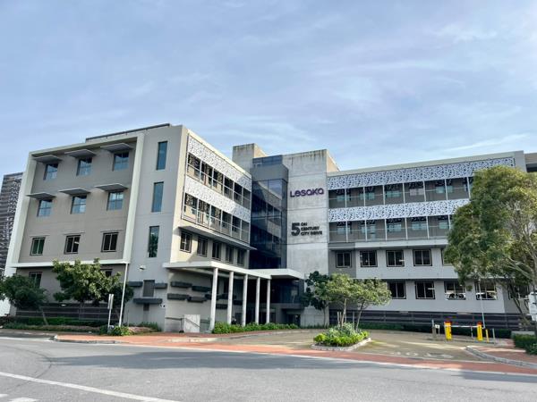 1 488 m² Commercial space