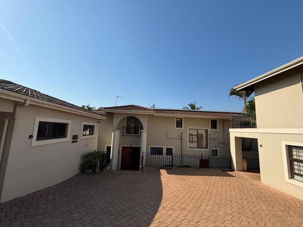 8 Bedroom House