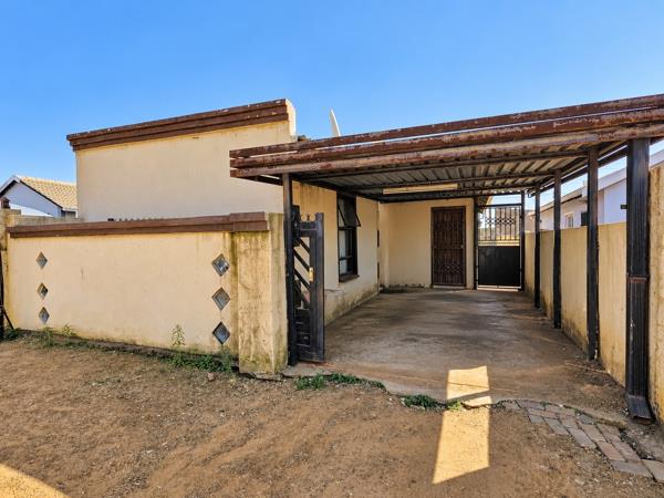 2 Bedroom House