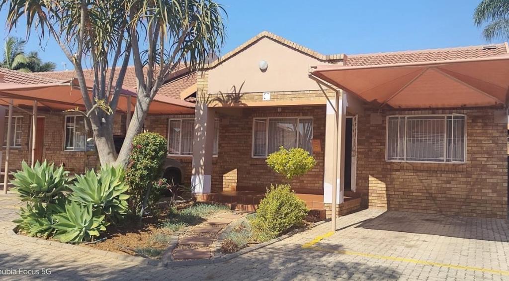 3 Bedroom Townhouse