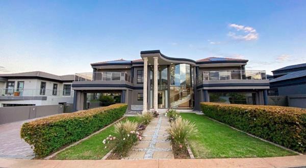7 Bedroom House